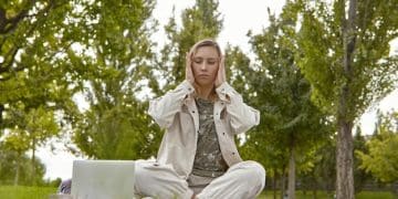 Reclaim Your Weekends: A 48-Hour Digital Detox for Productivity - Cover Image