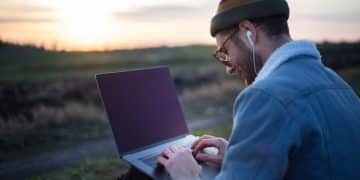 The Science of Digital Detox: Screen Time's Impact on Your Brain - Cover Image