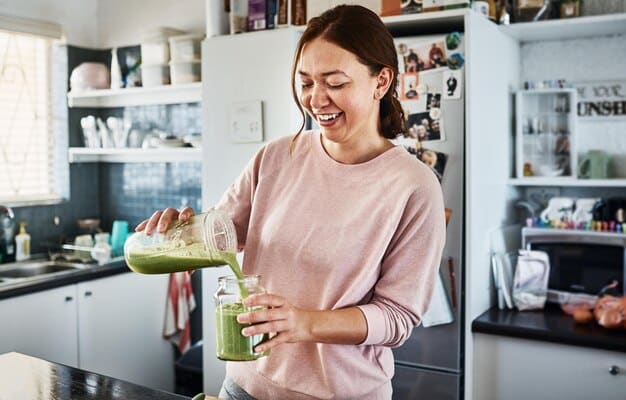 The 2025 Guide to Healthy Habits: 7 Small Changes for a Big Impact